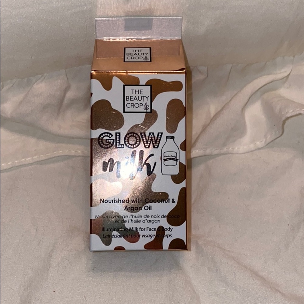 THE BEAUTY CROP GLOW MILK!